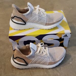 Adidas UltraBoost 19